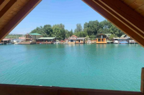 Cheerful cabin in Ada bojana